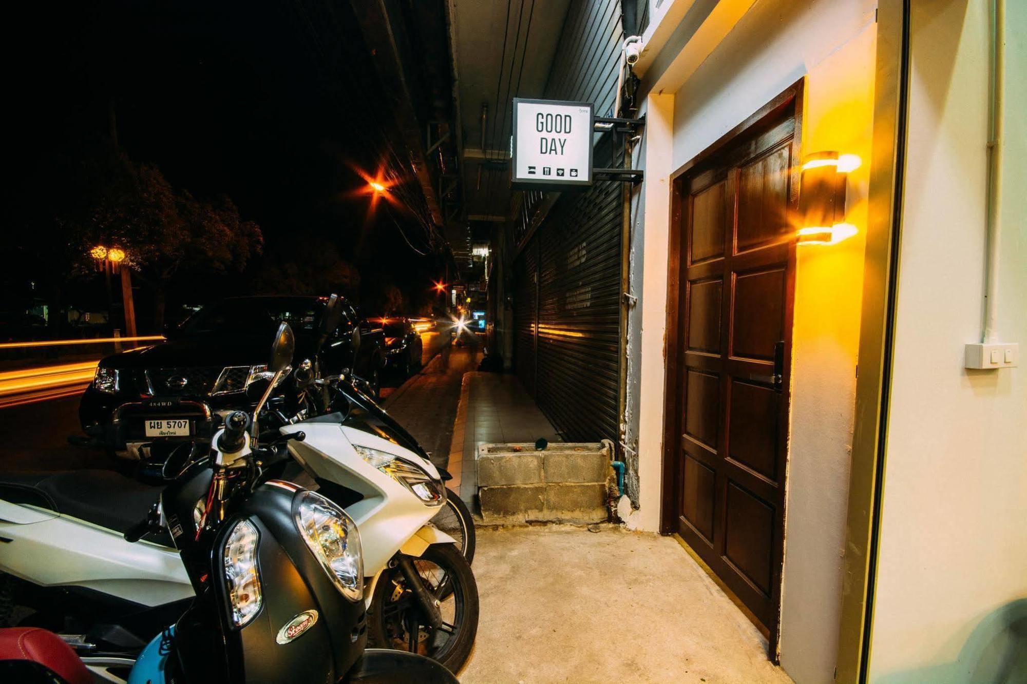 Hotel Good Day Chiang Mai Esterno foto